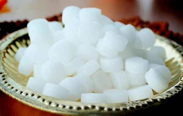 Pooja Kapoor / Camphar - 50g
