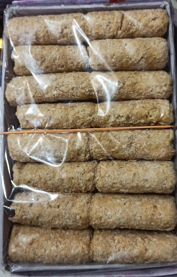 Delicious Rewari Gajak Chikki Ramdana - gajak