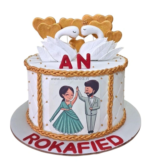 Golden Hearts Cake - 1 Kg