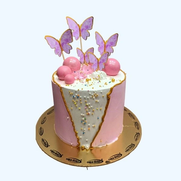 Elegant Butterfly Cake - 7.5 Kg