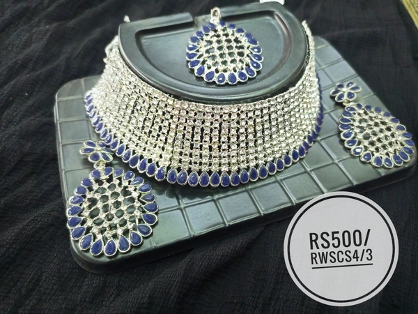 Choker Necklace Diamond Lookalike - Blue
