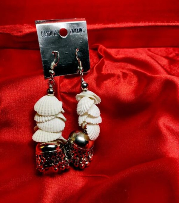 Shell Jhumka Cer02