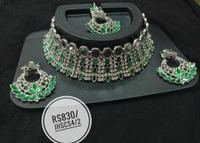 Choker Set  - Green