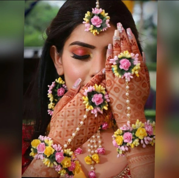 Floral Jewellery Set