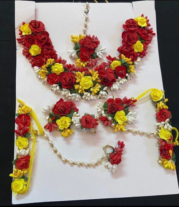 Floral Jewellery Set