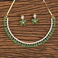 American Diamond Sleek Necklace  - pista Green