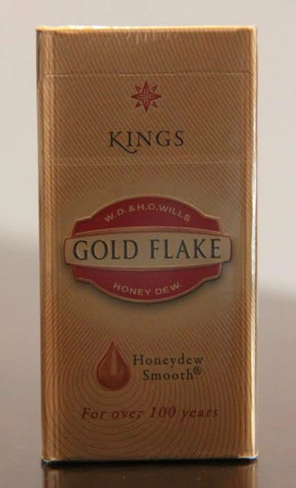 Gold Flake (Big) - Pack of 10 cigarettes