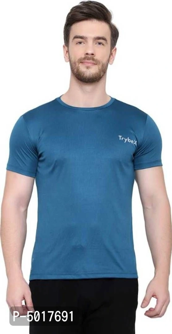Men Solid Round Neck T-Shirt - Blue, M