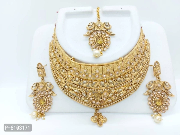 Stylish Alloy American Diamond Jewellery Set For Women - Golden