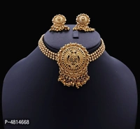 Beautiful Gold Plated Alloy Ball Chain Delicate Chick Necklace with Earrings For Women - Golden