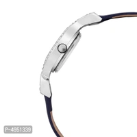 Stylish Analog Watch - Blue