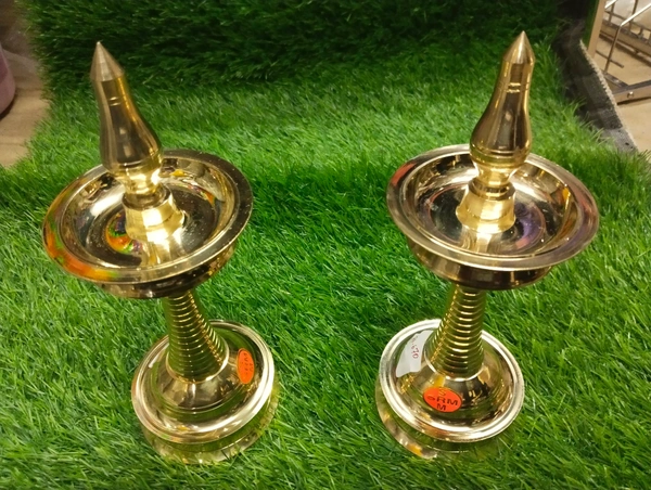 Vilakhu Pooja Lamp