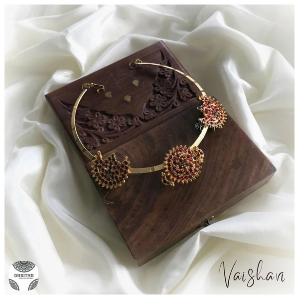VAISHAVI - MAROON