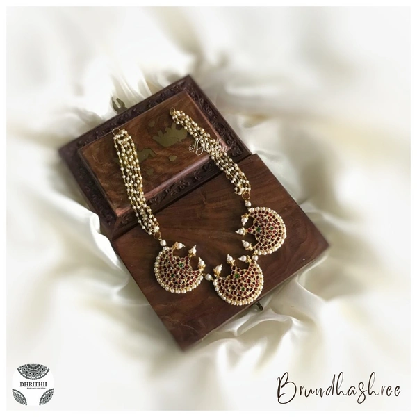 BRUNDHASHREE-KEMP - This product can be customised with your preferred colour , please whatsapp at 9025116218 , MAROON