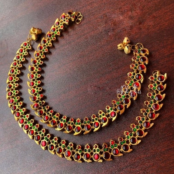 SELVI - MANGO ANKLETS  - WE CAN CUSTOMISE THIS PRODUCT IN GREEN AND BLUE ASWELL , KINDLY MENTION IN NOTES AT CHECKOUT, MAROON, 27-28 CMS 