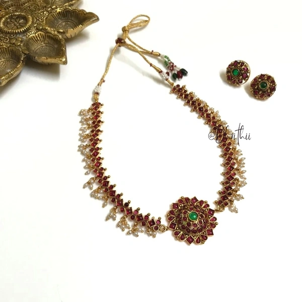 RAJALAKSHMI- KEMP CHOKER D578 - PROVIDED , MAROON, 27 cms 