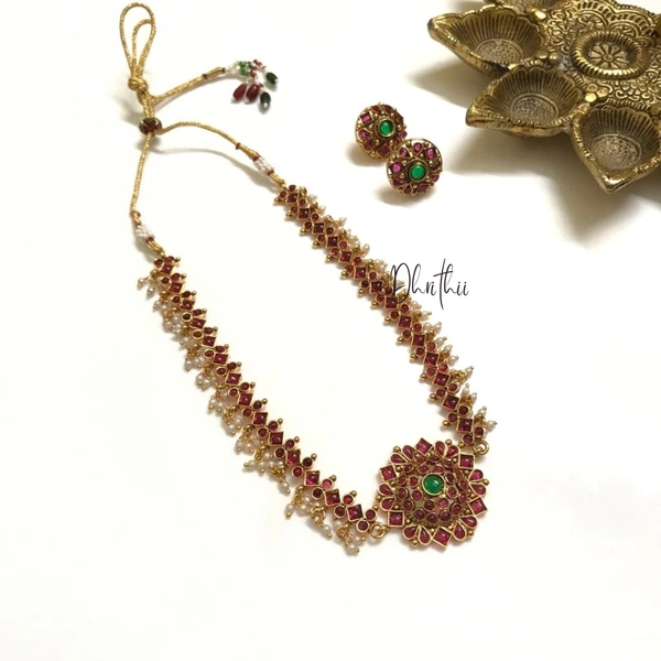 RAJALAKSHMI- KEMP CHOKER D578 - PROVIDED , MAROON, 27 cms 