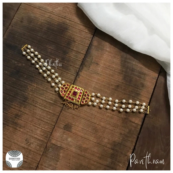 PAVITHRAM -D726 - RUBY, PROVIDED ON DEFAULT, CHOKER