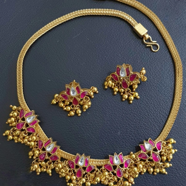 LOTUS KUNDAN JADAU NECKLACE