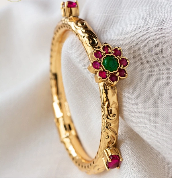 BRIDAL BANGLE - FLORAL  - 2.8