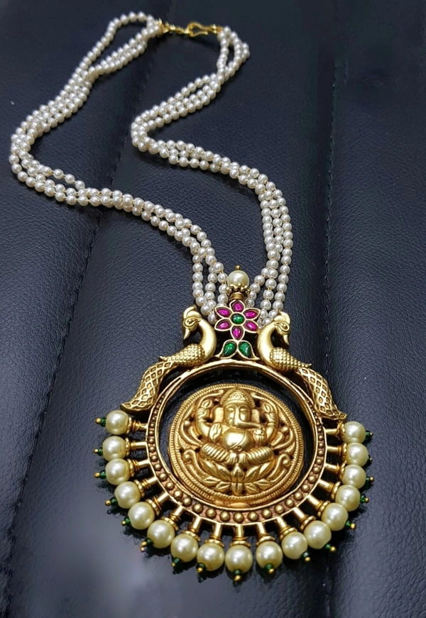 GHERU POLISH PEARL MAALA - PROVIDED