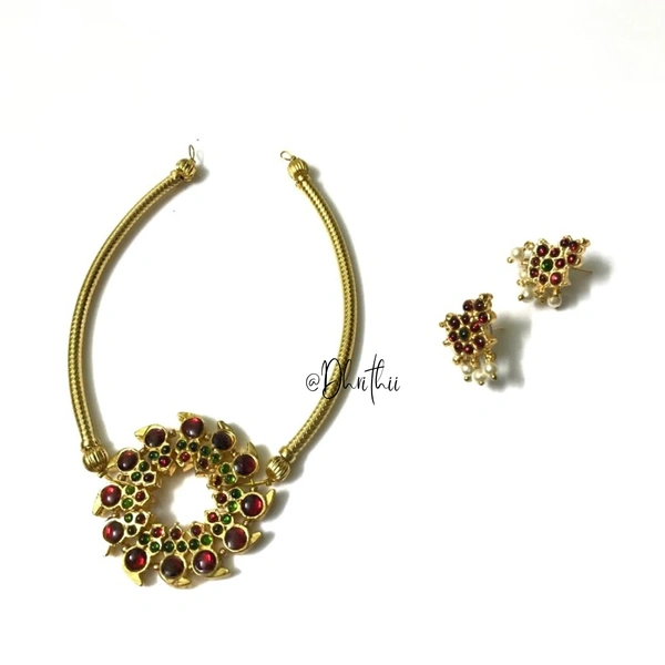 SHUBADRA SIMPLE -D79002  - MAROON, NECKLACE