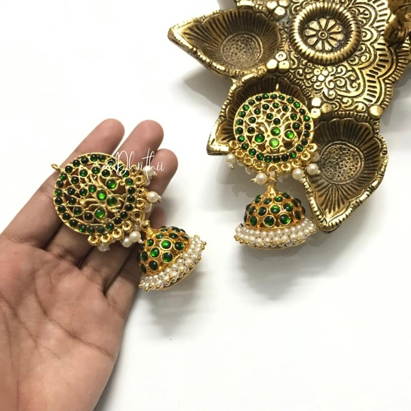 MAAYIL LARGE JUMKA  - 6 cms , GREEN