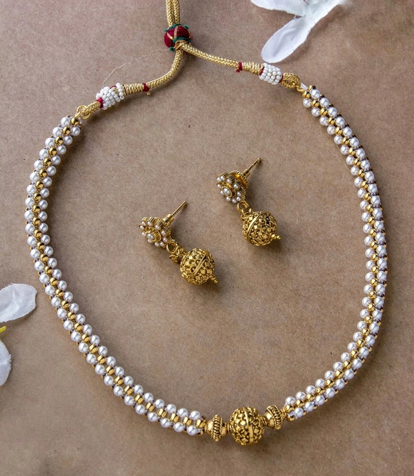 ADORABLE PEARL NECK CHOKER 