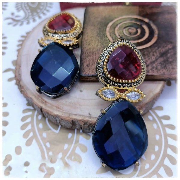 BEAUTIFUL SAPPHIRE STONE EARRINGS