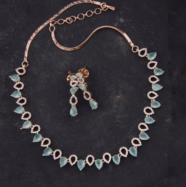 AD STONE PASTEL BLUE NECKLACE