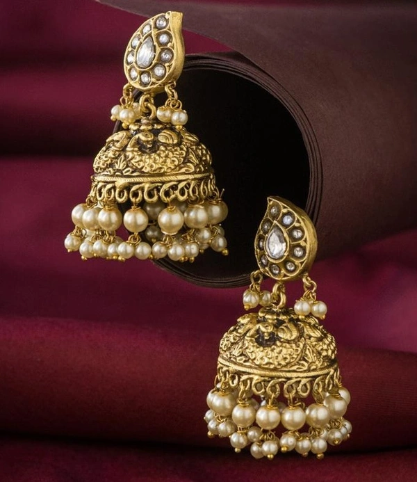 ANTIQUE JADAU KUNDAN JUMKAS  - 6 cms 