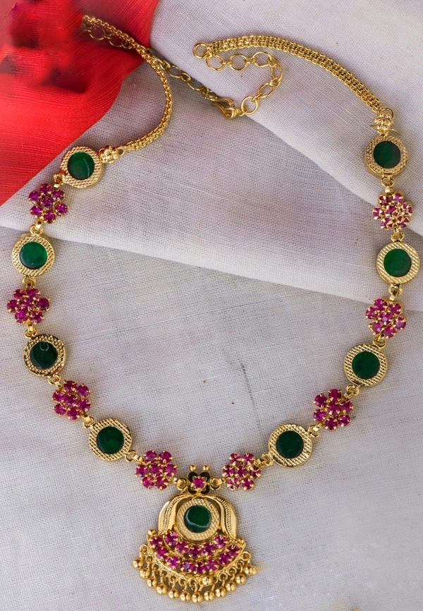 KERALA MODEL PREMIUM QUALITY NECKLACE 