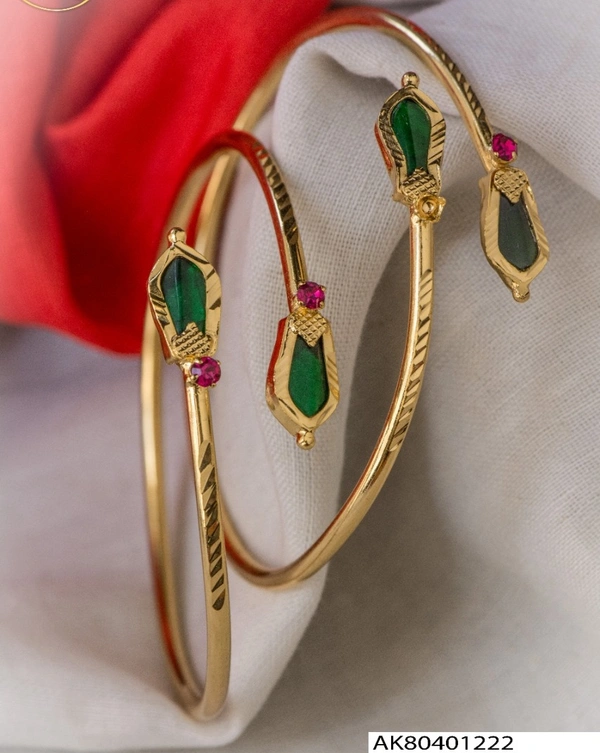 ADJUSTABLE KERALA BANGLES  - ADJUSTABLE-2.4to 2.8 AVAILABLE, mention the size at the  notes tab while checking out