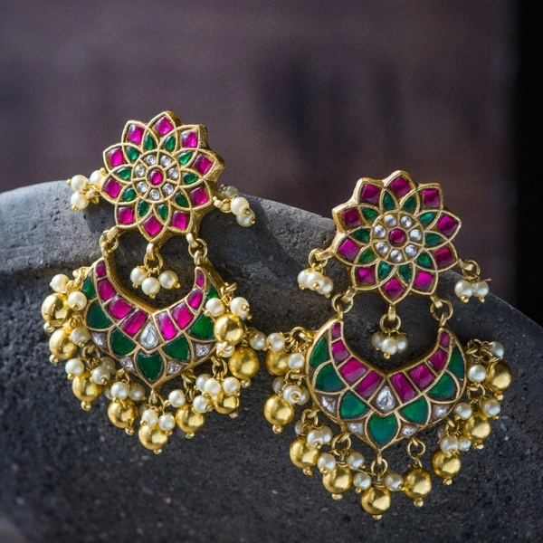 KUNDAN JADAU EARRINGS FLOWER VARIANT  - 6-6.5 Cms 