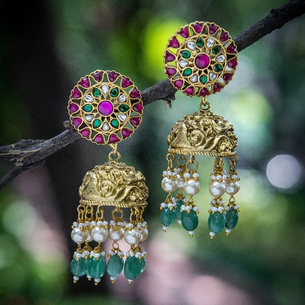 ROUND NAGAS GREEN MOTI JUMKAS  - 7-8 Cms 