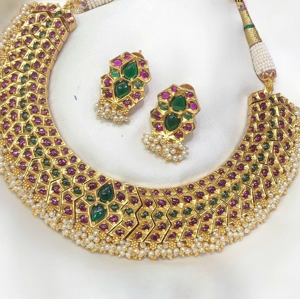 VARSHINI- BRIDAL JEWELLERY  - kemp red & green, DEFAULT AVAILABLE, INCLUDED