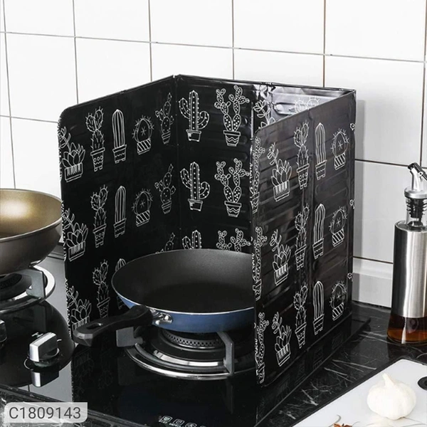 Kitchen Shield- Foldable Shield/Anti-Splash Splatter Guard For KitchenPackage Contains: Product Description: The pratical splatter shield, prevent cooking surfaces, counters, walls and floors from hot and grease, fire to certain sizes burners and pans.Package Contain: It has 1 Piece of Oil Splatter ScreenMaterial: Aluminum FoilDimensions (L X W in cm) : 84.5 x 32.5cmWork: PrintedFe