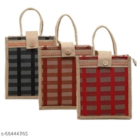JUTE-CHK01cBLK_CHK03BIGcBL_CHK05cBIGcBL-3 BAGMaterial: JuteNo. of Compartments: 1Pattern: SolidType: Tote & HoboMultipack: 3Sizes:Free Size (Length Size: 10 in, Width Size: 6 in, Height Size: 3 in)Price 600