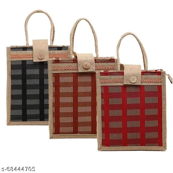 JUTE-CHK01cBLK_CHK03BIGcBL_CHK05cBIGcBL-3 BAGMaterial: JuteNo. of Compartments: 1Pattern: SolidType: Tote & HoboMultipack: 3Sizes:Free Size (Length Size: 10 in, Width Size: 6 in, Height Size: 3 in)Price 600