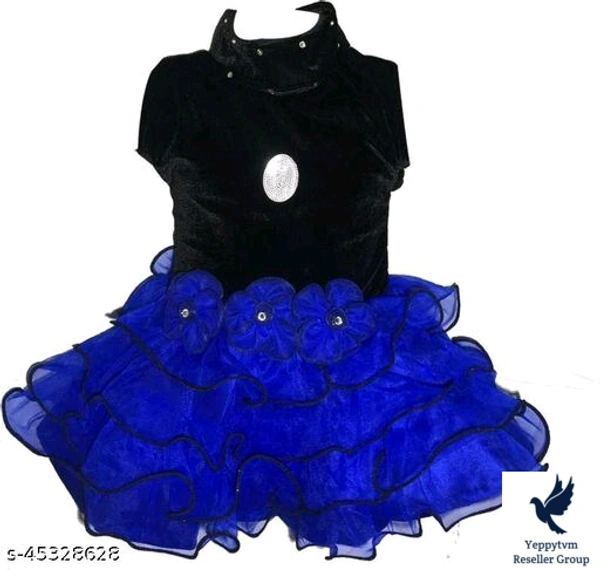 Tinkle Stylish Girls Frocks & DressesFabric: NetSleeve Length: Short Sleeves,Sleeveless,Shoulder StrapsPattern: Printed,Self-Design,SolidMultipack: SingleSizes:0-3 Months (Bust Size: 18 in, Length Size: 18 in) 0-6 Months (Bust Size: 18 in, Length Size: 18 in) 3-6 Months (Bust Size: 18 in, Length Size: 18 in) 6-9 Months (Bust Size: 18 in, Length Size: 18 in) 6-12 Months (Bust Size: 