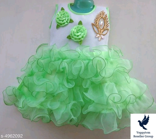 Agile Stylus Girls Frocks & DressesFabric: NetSleeve Length: SleevelessPattern: EmbellishedMultipack: SingleSizes:6-12 Months, 9-12 Months, 12-18 Months, 18-24 Months, 0-1 Years, 1-2 Years. 900