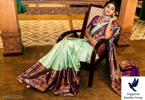 Red & Gold Coloured Silk Blend Woven Design Kanjeevaram SareeName: Red & Gold Coloured Silk Blend Woven Design Kanjeevaram SareeSaree Fabric: Silk BlendBlouse: Separate Blouse PieceBlouse Fabric: Banarasi SilkPattern: Woven DesignBlouse Pattern: Same as SareeMultipack: SingleSizes: Free Size (Saree Length Size: 5.5 m, Blouse Length Size: 0.8 m) Country of Origin: India. 900