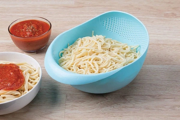 0108 KITCHEN PLASTIC BIG RICE BOWL STRAINER PERFECT SIZE FOR STORING AND STRAINING..Price : 229