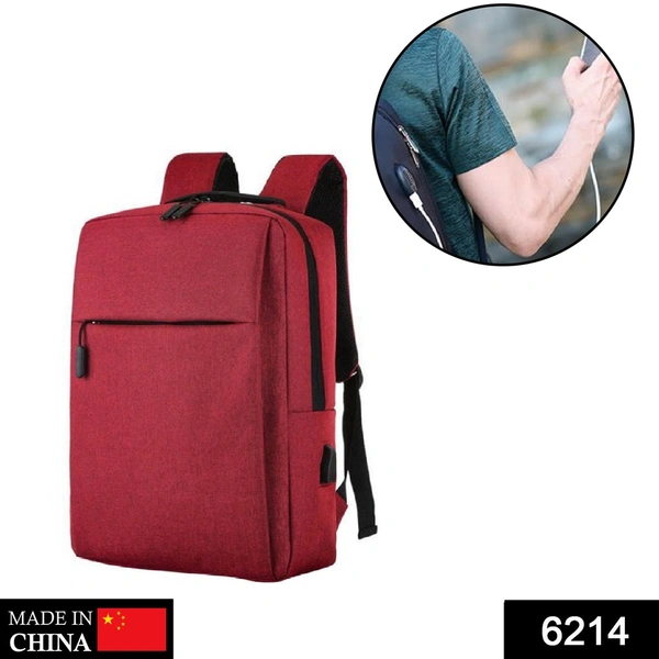 TRAVEL LAPTOP BACKPACK WITH USB CHARGING PORT900