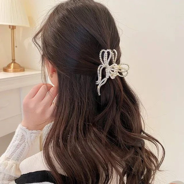SKU- IR2063New Elegant Crab DesignHair Claw Clip Price - 185 rs