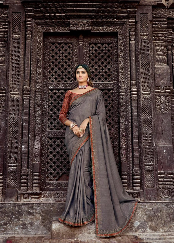 *New Catalogue Launch....*▶️ *Brand- LT Fabrics(Nakoda Kashvi)*▶️**CATLOGUE* - *Sangam*▶️**Fabric * *- HEVVY VICHITRA SILK ** Stone Work With Blouse 👚 *▶️ 👉Book Fast👉Ready Stock*😍We always trust in Quality😍*