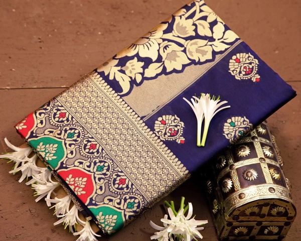 *FABRIC : SOFT LICHI SILK CLOTH.**DESIGN : BEAUTIFUL RICH PALLU & JACQUARD WORK ON ALL OVER THE SAREE.* π π β‘οΈ *100% BEST QUALITY* β¬
οΈπ *Once Give Opportunity , Coustomer Satisfaction Is Our Goal*