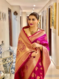 π *BRAND :- SHREE NAKODA ENTERPRISE CREATION* π *FABRIC : SOFT LICHI SILK CLOTH.**DESIGN : BEAUTIFUL RICH PALLU & JACQUARD WORK ON ALL OVER THE SAREE.**BLOUSE : CONTRAST EXCLUSIVE JACQUARD BORDER.* * π β‘οΈ *100% BEST QUALITY* β¬
οΈπ *Once Give Opportunity , Coustomer Satisfaction Is Our Goal*