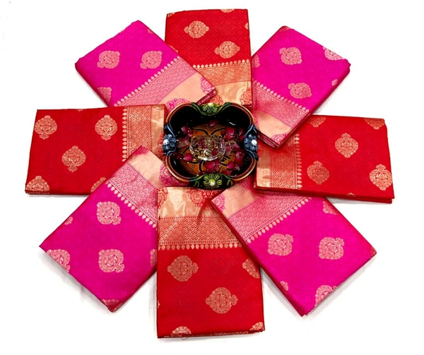 π *BRAND :- SHREE NAKODA ENTERPRISE CREATION* π *FABRIC : SOFT LICHI SILK CLOTH.**DESIGN : BEAUTIFUL RICH PALLU & JACQUARD WORK ON ALL OVER THE SAREE.**BLOUSE : CONTRAST EXCLUSIVE JACQUARD BORDER.* * π β‘οΈ *100% BEST QUALITY* β¬
οΈπ *Once Give Opportunity , Coustomer Satisfaction Is Our Goal*