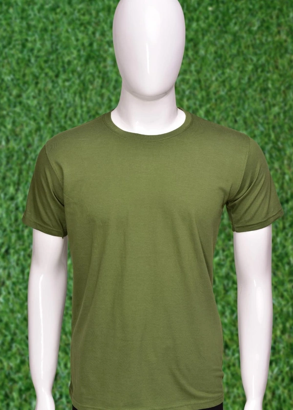 *Human Sparsh Men’s Round Neck T-Shirt –green Power, Elegance and Sophistication is what you’ll feel when Black is worn. It would show how deep and serious the feelings and thoughts are.Whether you wear it with Jeans or Track Pants, you’ll look great with it.It’s made up of 180 gsm 100% Bio-Washed Cotton fabric with the most durable stitching to make sure it lasts long without los